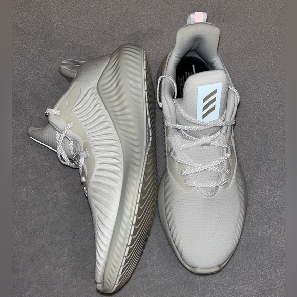 ADIDAS SNEAKERS - Picture 2 of 6